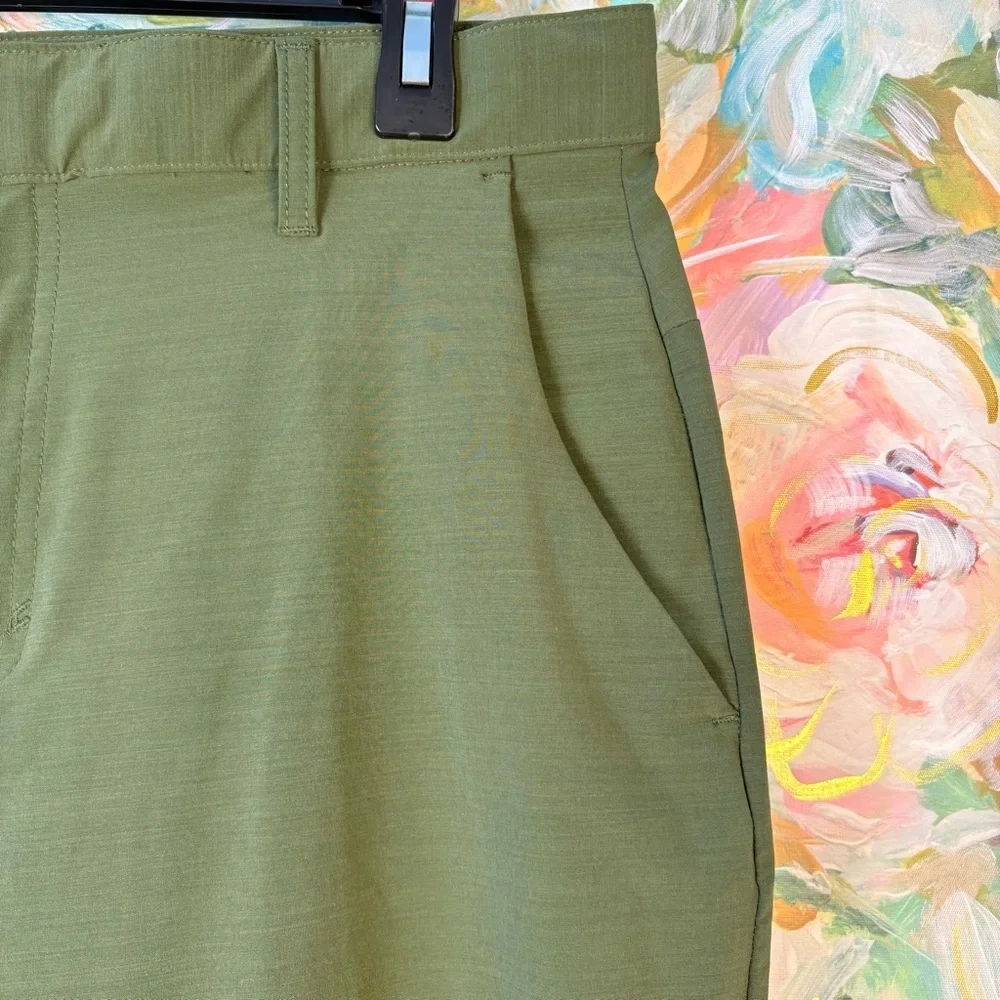 Fabletics Men’s Performance Golf Pants Stretch Olive Green Slim 32x28